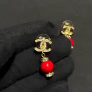 Chanel Red Pearl Gold Küpe 1