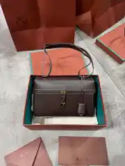 Loro Piana Extra Bag L27 Acı Kahve Kadın Deri Çanta 1