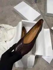  Maison Margiela Tabi Kahve Kadın Deri Babet 3