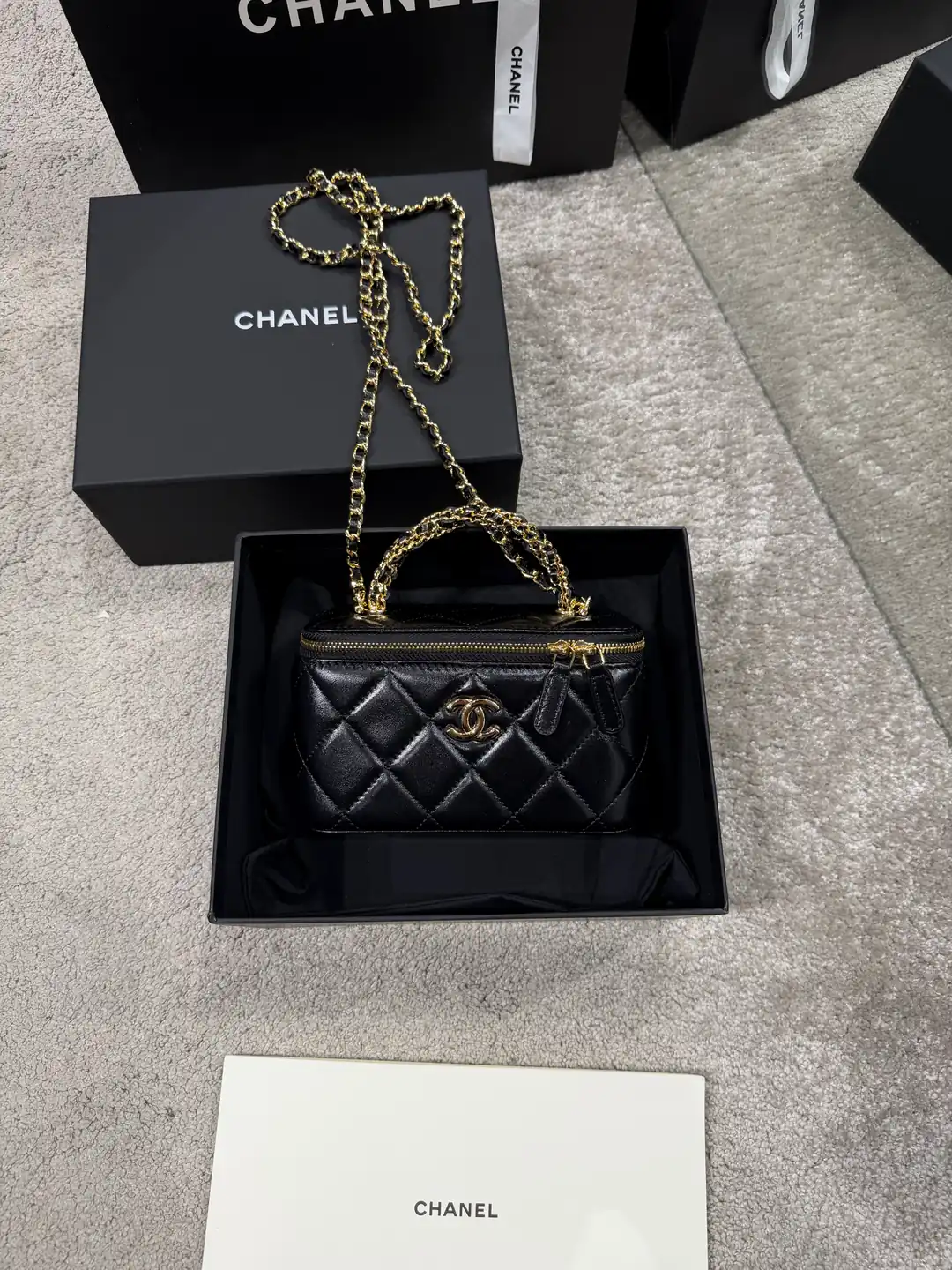 Chanel Siyah Vanity Kadın Deri Çanta