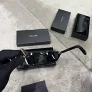 Prada Siyah Güneş Gözlüğü 3