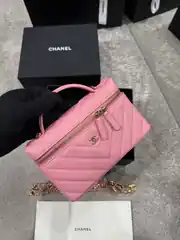 Chanel Pembe Vanity Kadın Deri Çanta 2