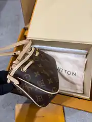 Louis Vuitton Nano Frivole Kadın Deri Çanta 5