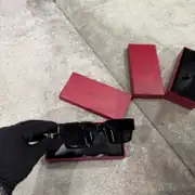 YSL Siyah Güneş Gözlüğü 1