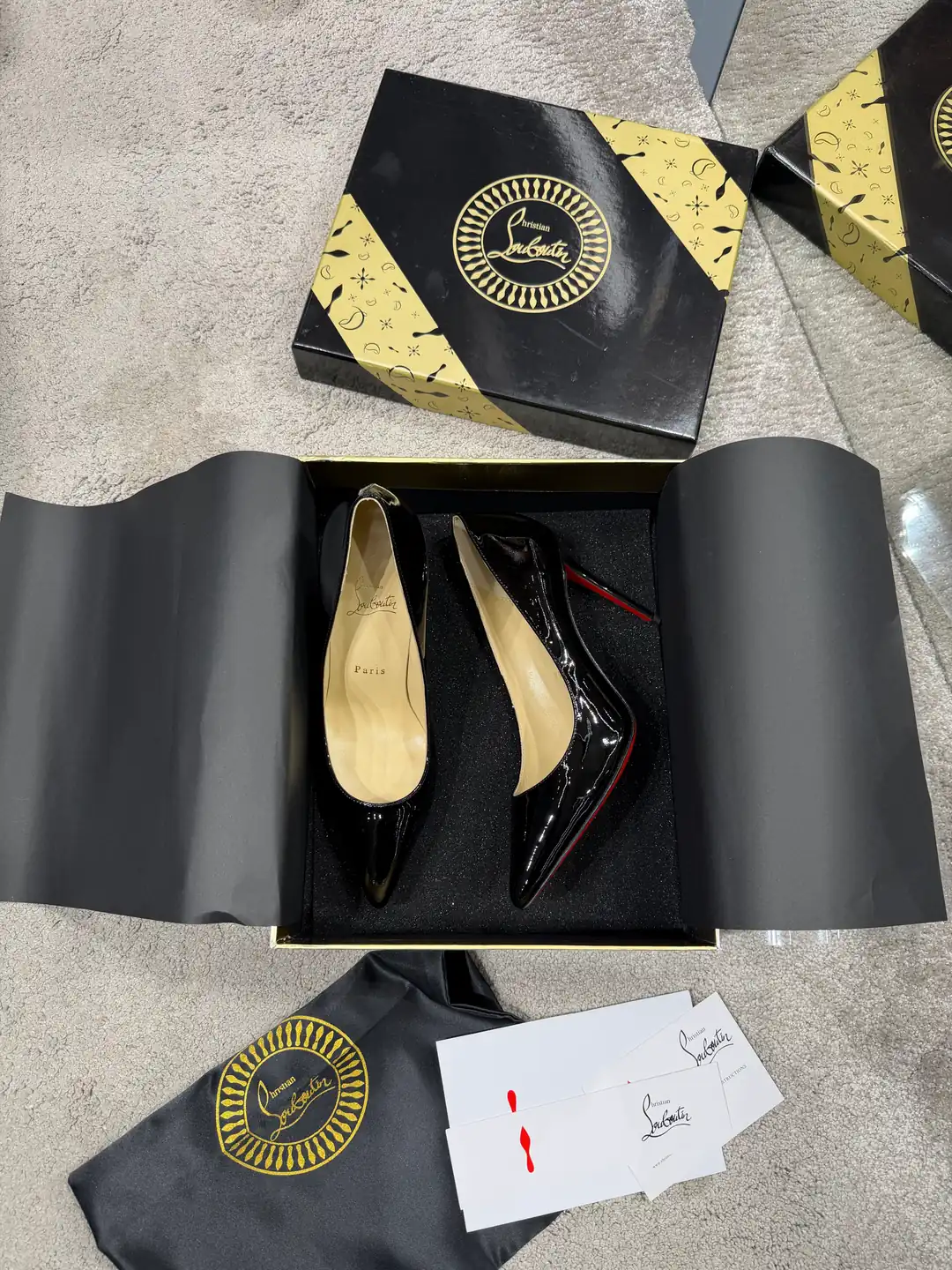 Christian Louboutin Kadın Deri Topuklu Ayakkabı
