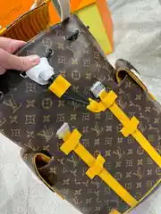 Louis Vuitton Christopher MM Sırt Çantası 2