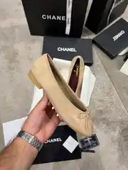 Chanel Bej Süet Kadın Babet 2