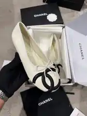 Chanel Coco Beach Beyaz Kadın Deri Babet 2