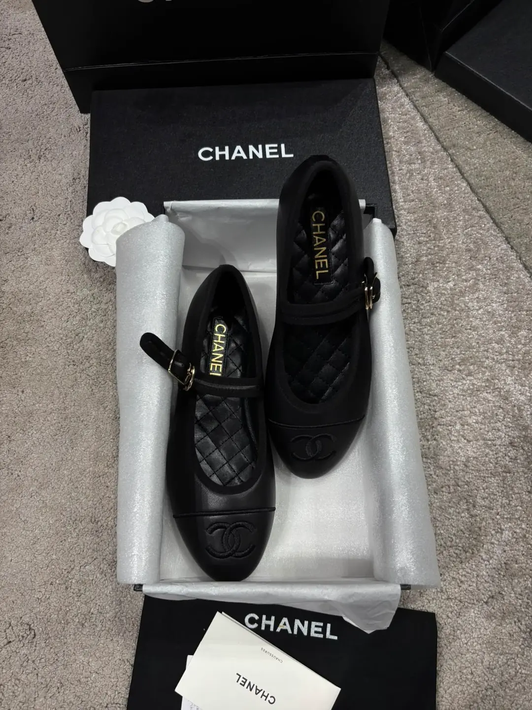 Chanel Siyah Mary Janes Kadın Deri Babet