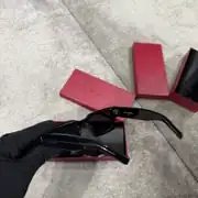 YSL Siyah Güneş Gözlüğü 2