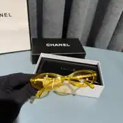 Chanel Neon Güneş Gözlüğü 1
