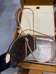 Louis Vuitton Squire East-West Kadın Deri Çanta 3
