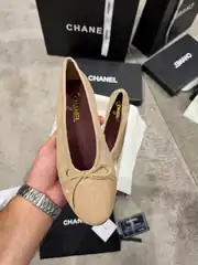 Chanel Bej Süet Kadın Babet 3