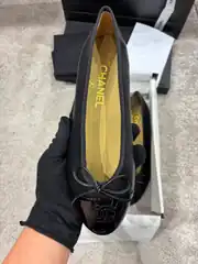 Chanel Siyah Deri Kadın Babet 3