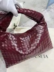 Bottega Veneta Hop Bordo Kadın Deri Çanta 3
