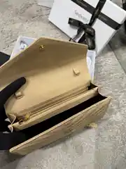 YSL Cassandre Large Kadın Deri Cüzdan Çanta  3