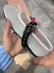 Miu Miu Kadın Beyaz Babet 3