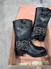 Miu Miu Kadın Deri Bot 2