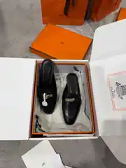 Hermes Oz Mule Kadın Deri Terlik 1