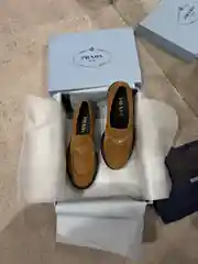 Prada Kadın Süet Loafer 1