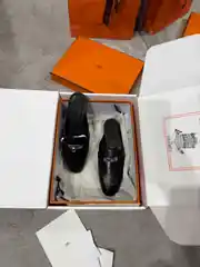Hermes Oz Mule Kadın Deri Terlik 1