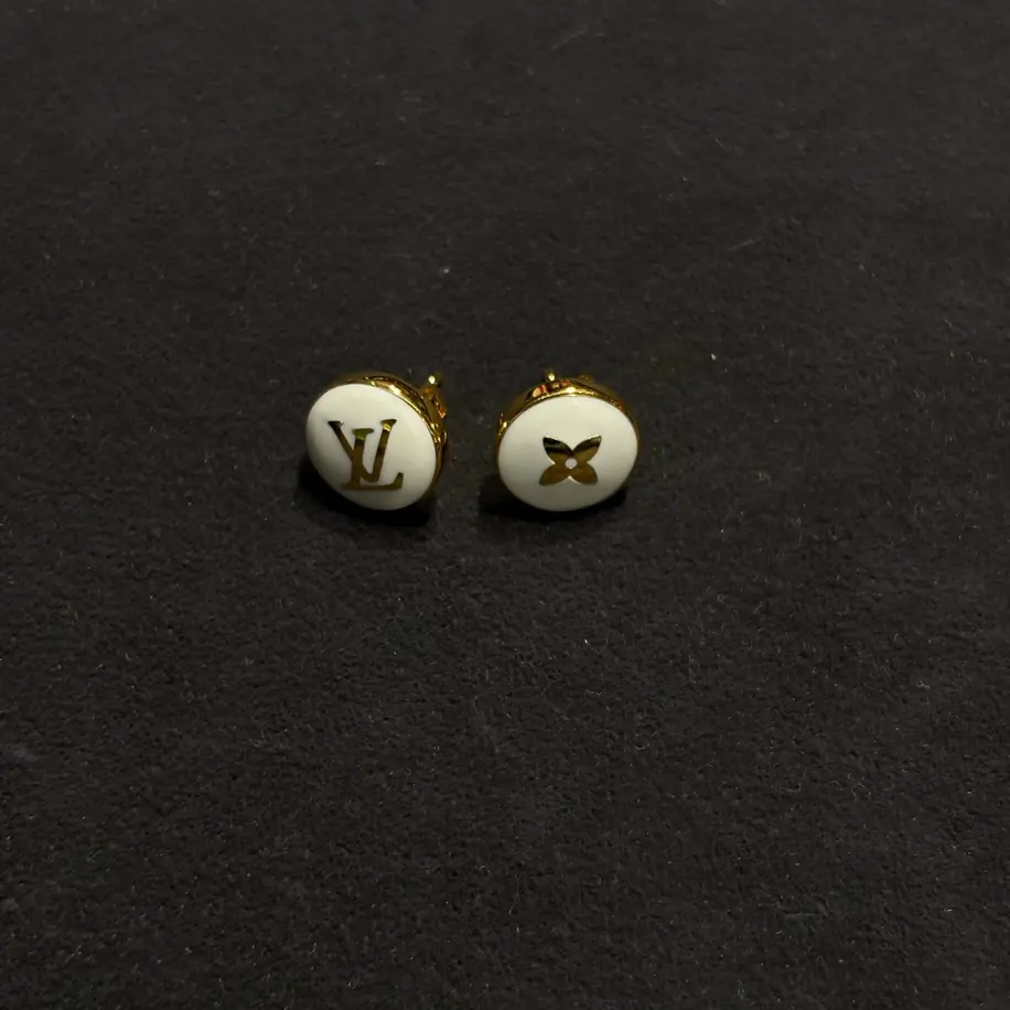 Louis Vuitton Gold Küpe