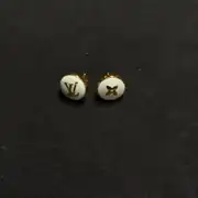 Louis Vuitton Gold Küpe 1