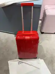 Rimowa Essential Kabin Boy 1