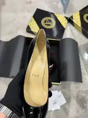  Christian Louboutin Kadın Deri Topuklu Ayakkabı 3