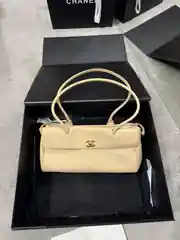 Chanel Krem Small Shopping Kadın Deri Çanta 1