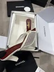 Chanel Coco Beach Beyaz Deri Kadın Topuklu Terlik 4