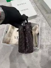 Bottega Veneta Andiamo Mini Acı Kahve Kadın Çanta 3