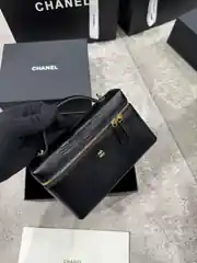 Chanel Siyah Vanity Kadın Deri Çanta 2