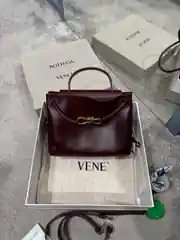 Bottega Veneta Small Ciao Ciao Bordo Kadın Deri Çanta 1