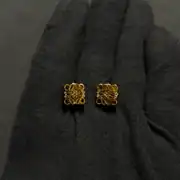 Loewe Gold Küpe 1
