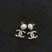 Chanel Pearl Sparkle Küpe 1