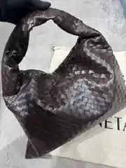 Bottega Veneta Hop Large Acı Kahve Kadın Deri Çanta 2