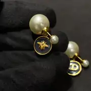 Dior İnci  Küpe 2