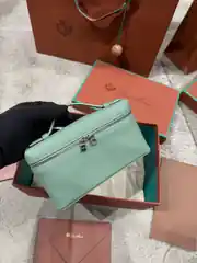 Loro Piana Extra Pocket L19 Yeşil Kadın Deri Çanta 2
