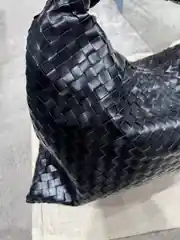 Bottega Veneta Hop Large Siyah Kadın Deri Çanta 3