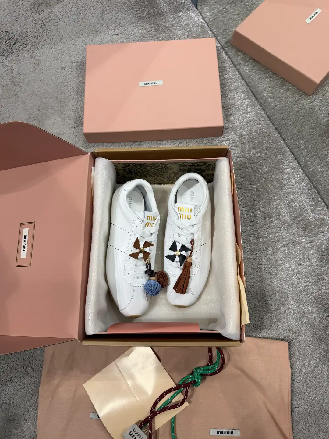 Miu Miu Plume Beyaz Deri Kadın Sneaker