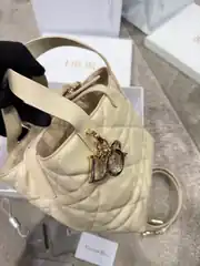 Dior Krem Small Toujors Vertical Kadın Deri Çanta 3