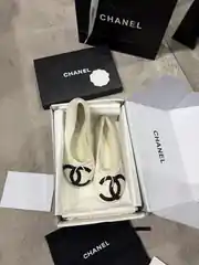 Chanel Coco Beach Beyaz Kadın Deri Babet 1