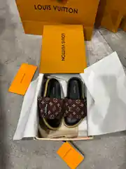 Louis Vuitton Kadın Terlik 1