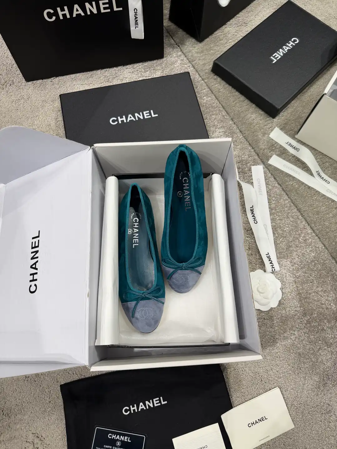 Chanel Mavi Süet Kadın Babet