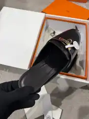 Hermes Oz Mule Kadın Deri Terlik 3