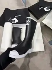Chanel Kadın Yağmur Çizmesi 2