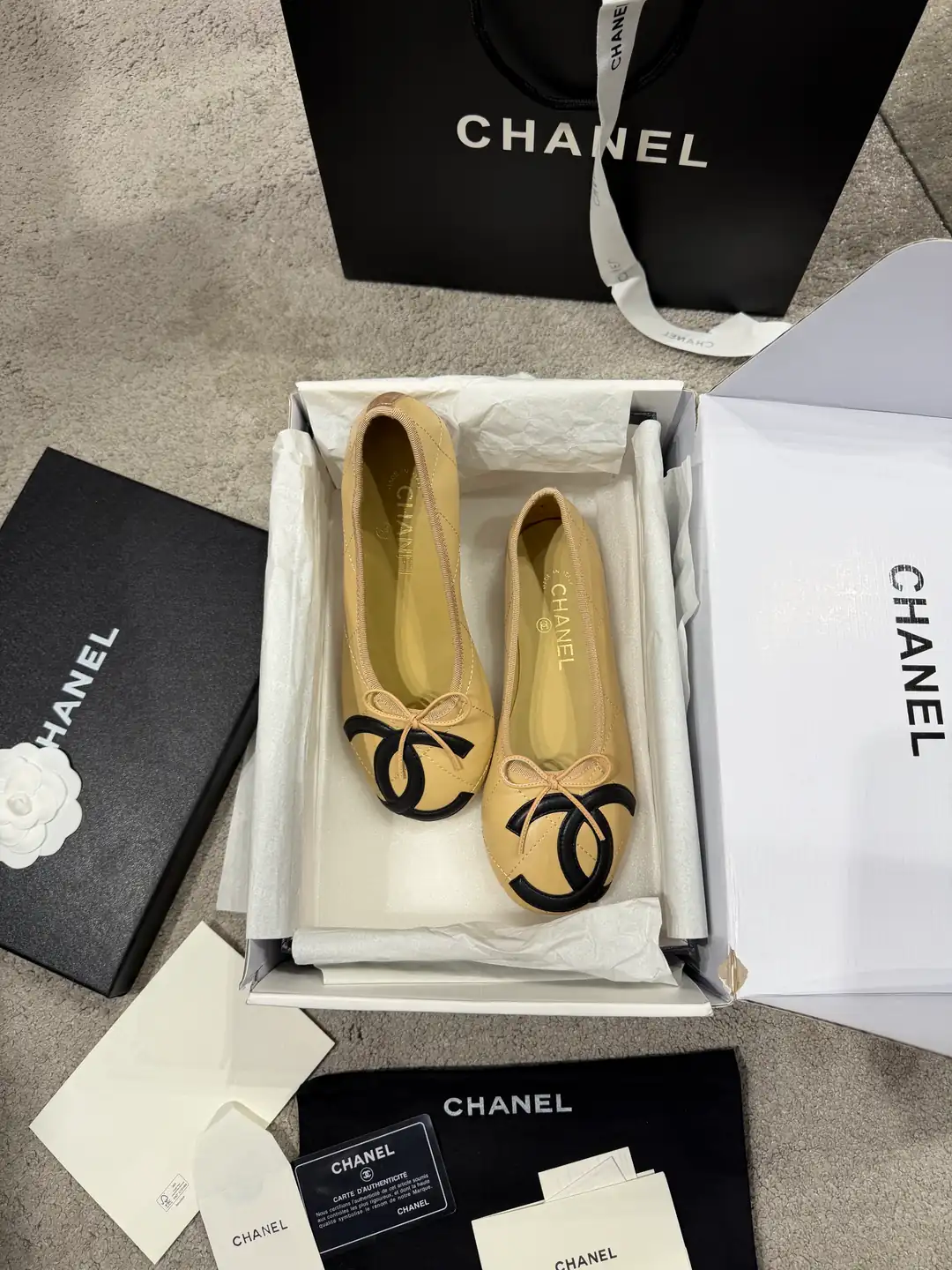 Chanel Coco Beach Bej Kadın Deri Babet