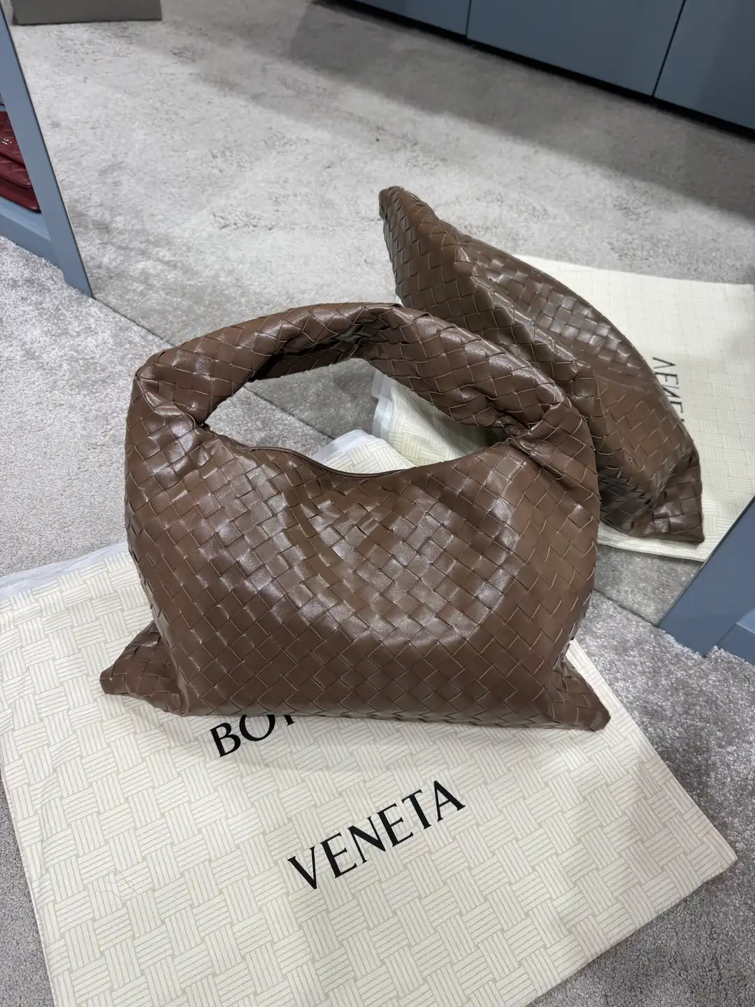 Bottega Veneta Hop Kadın Deri Çanta