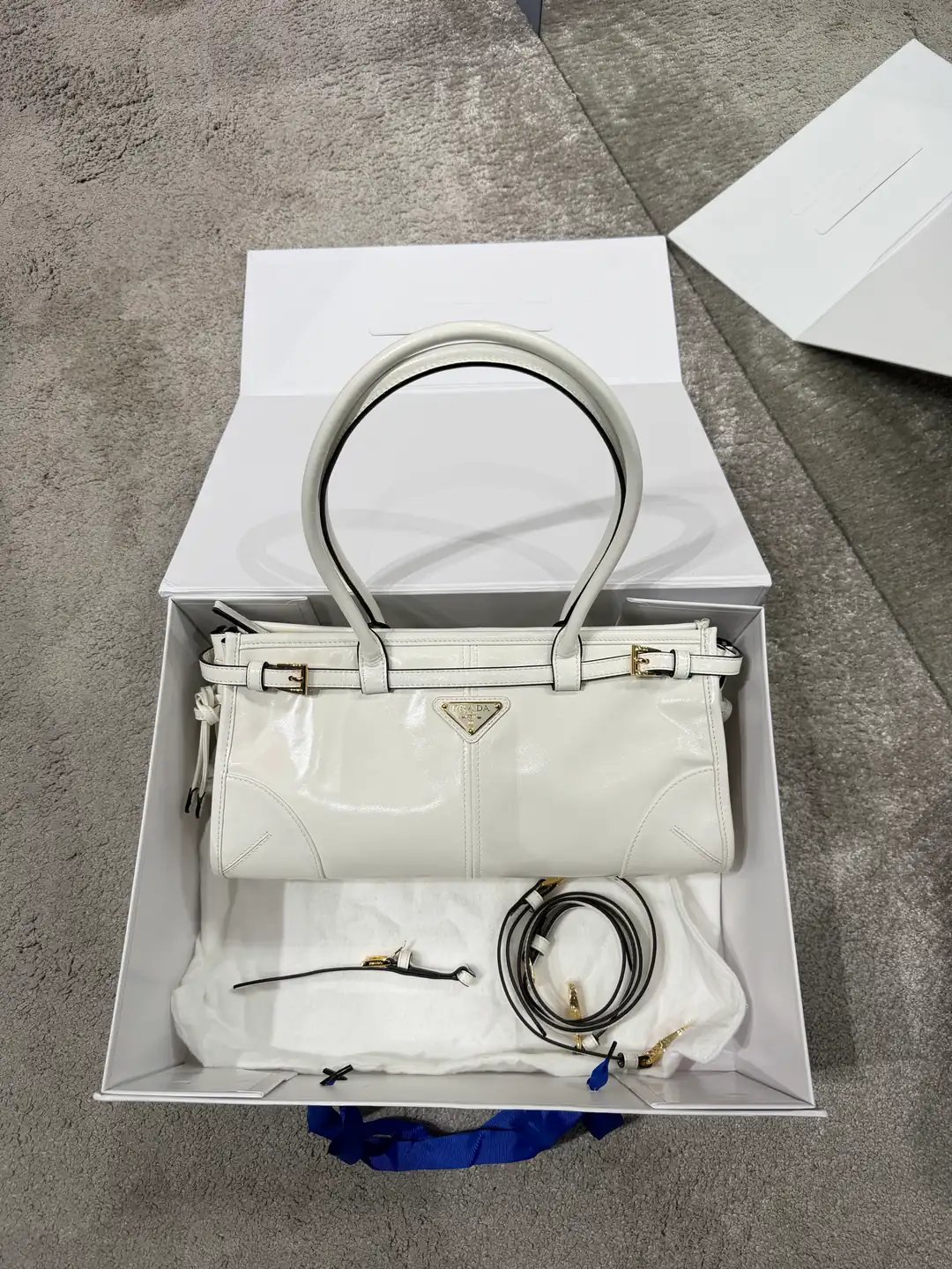 Prada Bonnie Medium Kadın Deri Çanta